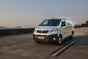 Peugeot amplia participação no mercado de vans com a Expert