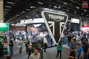 Triumph apresenta duas novidades no Salão Duas Rodas