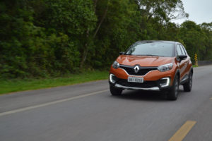 Renault Captur Intense 1.6 CVT: Suave e sem trancos