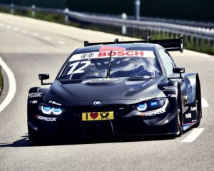 BMW Motorsport prepara carro para o campeonato alemão