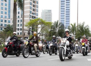 São Paulo tem passeio de motos e exposição de capacetes