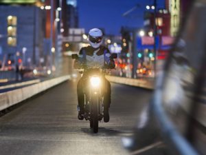 Philips lança lâmpadas para motos