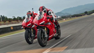 Ducati abre pré-venda da Panigale V 4 R