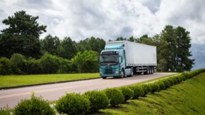 Volvo vende primeiras unidades de caminhões elétricos pesados no Brasil